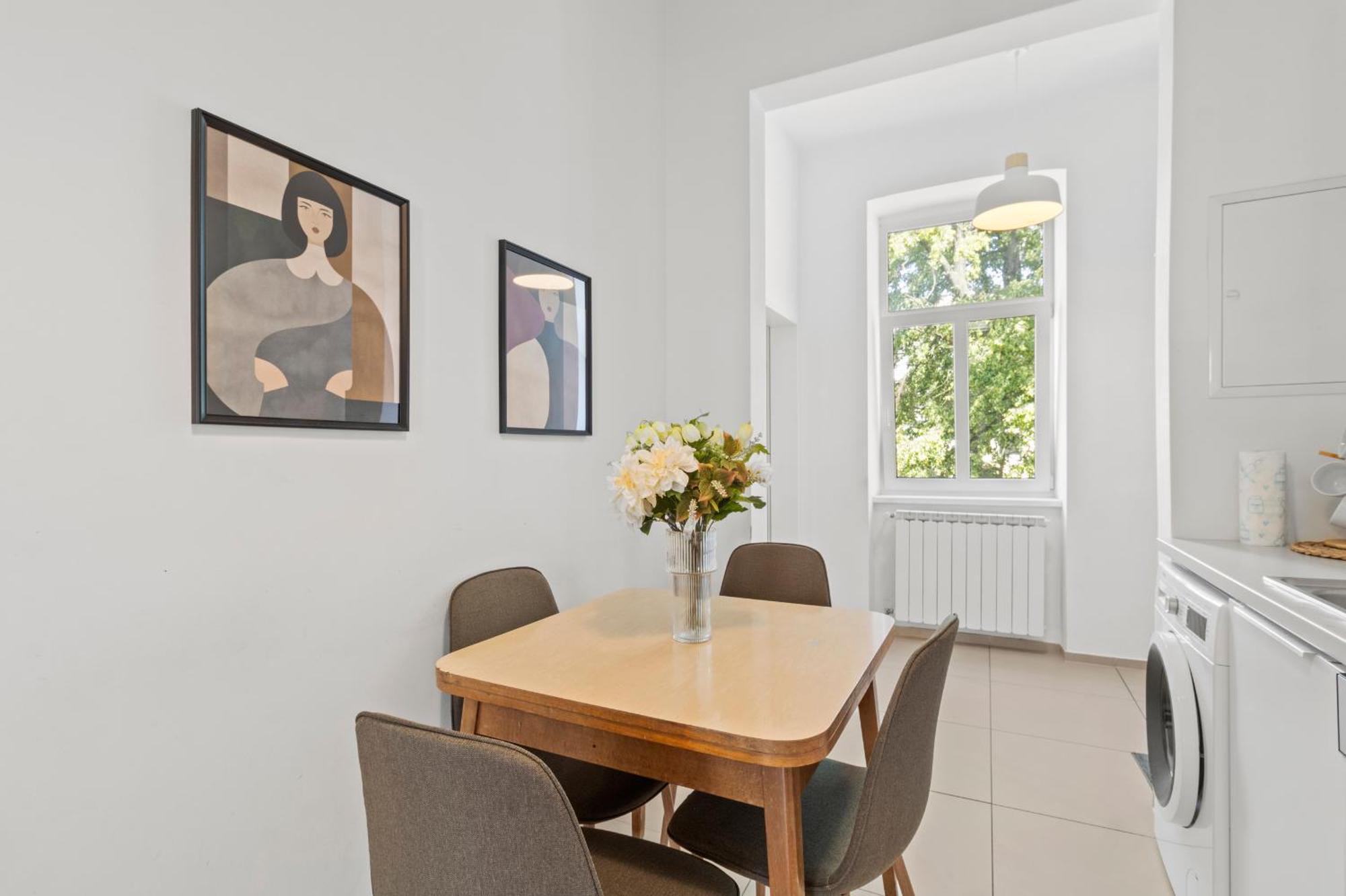 Chic Apartment - Near U3 Metro Bécs Kültér fotó