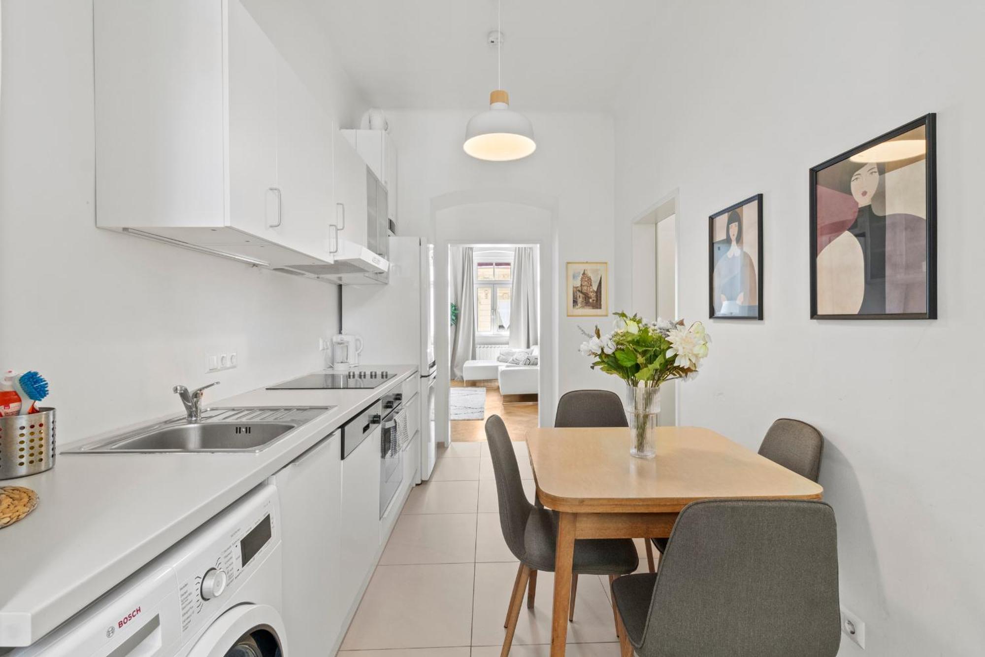 Chic Apartment - Near U3 Metro Bécs Kültér fotó