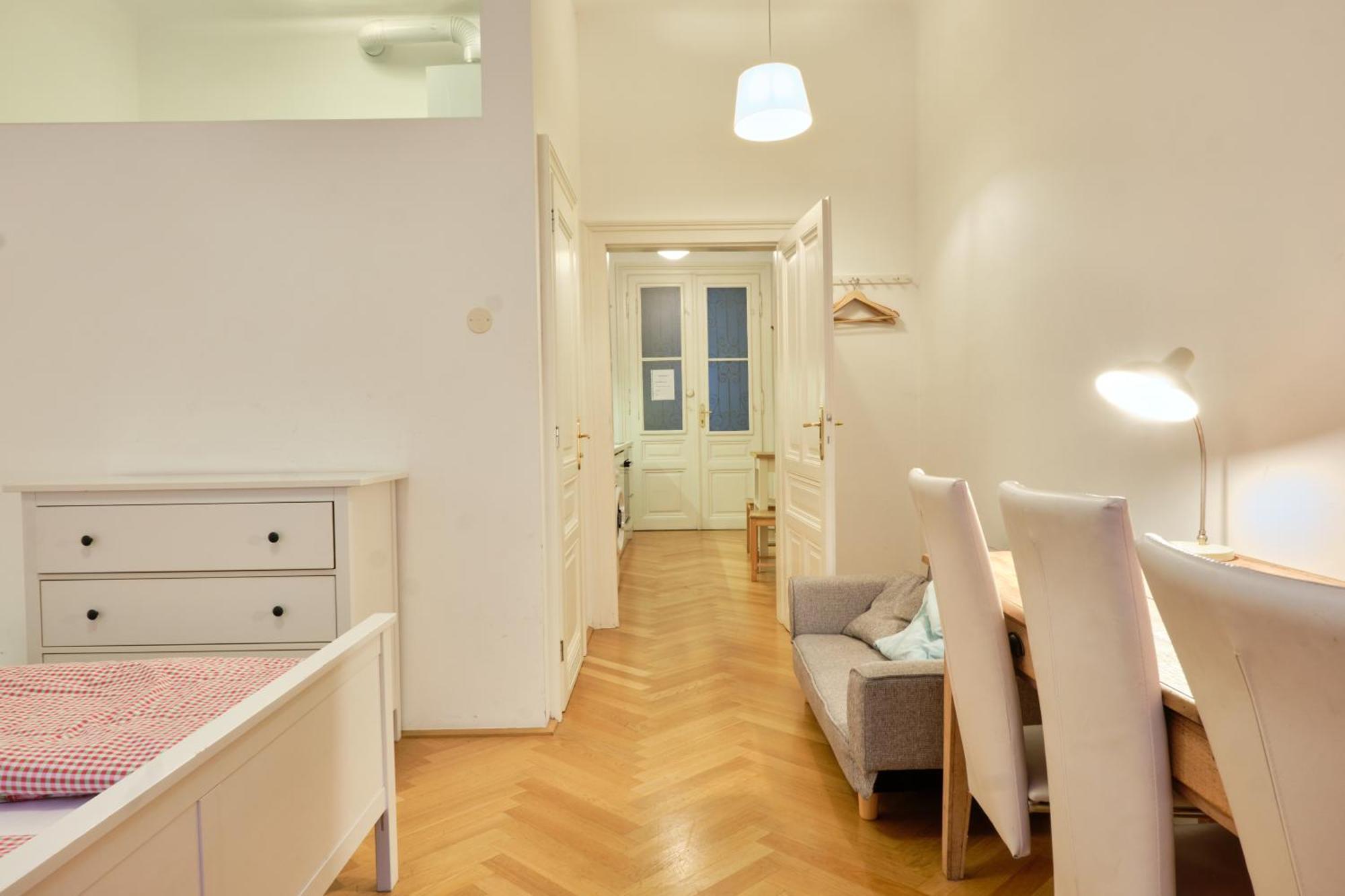 Chic Apartment - Near U3 Metro Bécs Kültér fotó