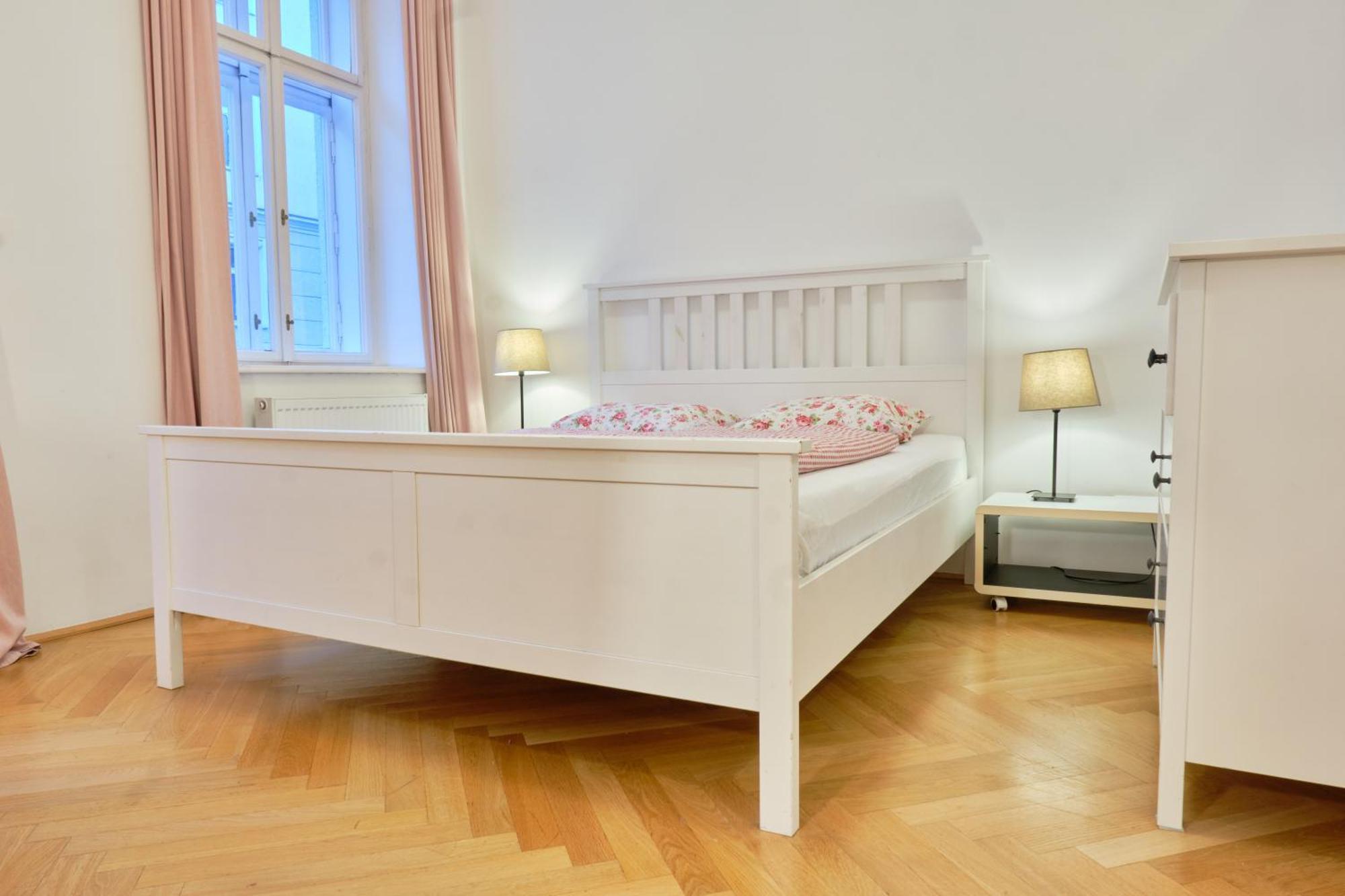 Chic Apartment - Near U3 Metro Bécs Kültér fotó