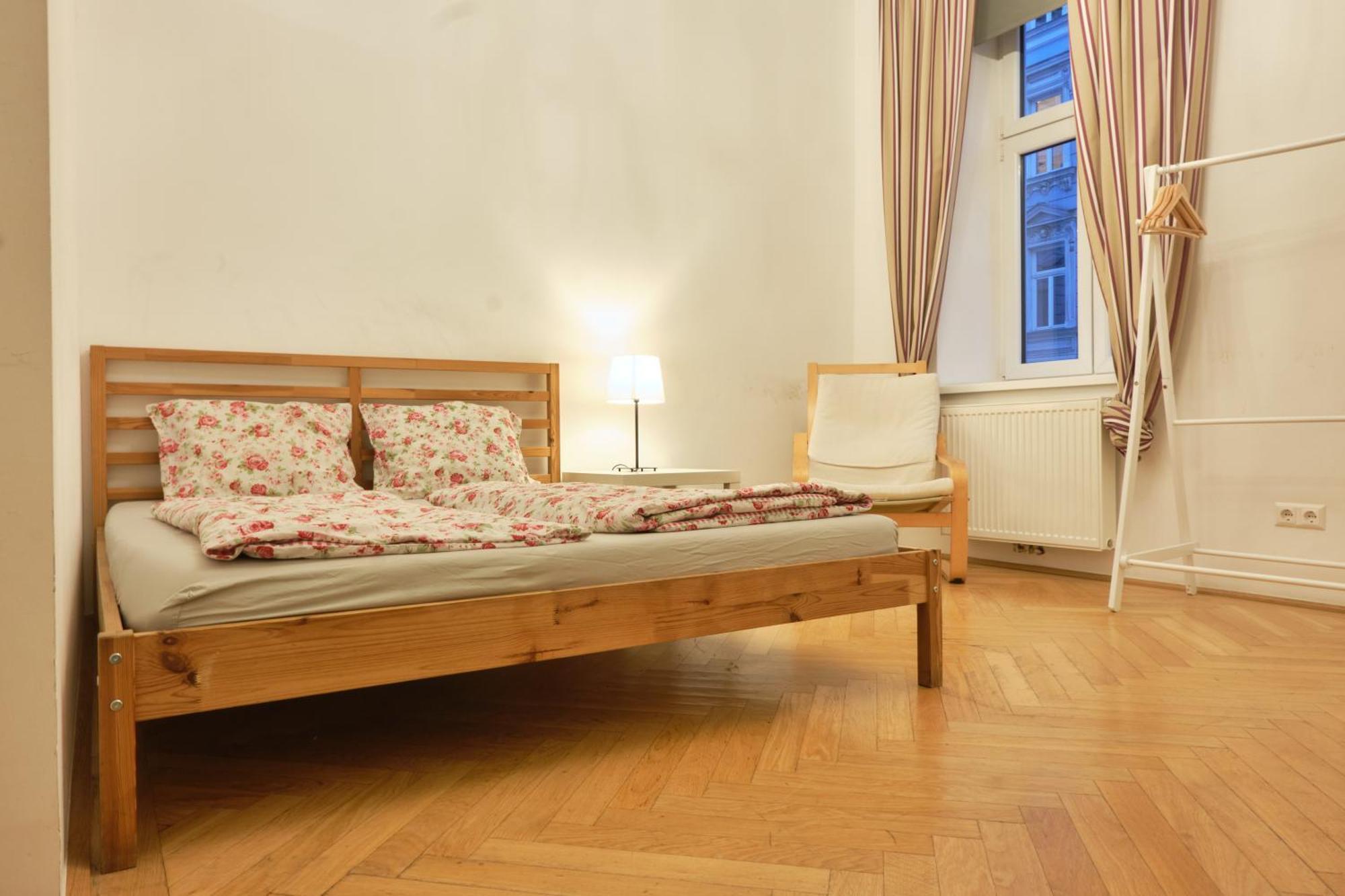 Chic Apartment - Near U3 Metro Bécs Kültér fotó